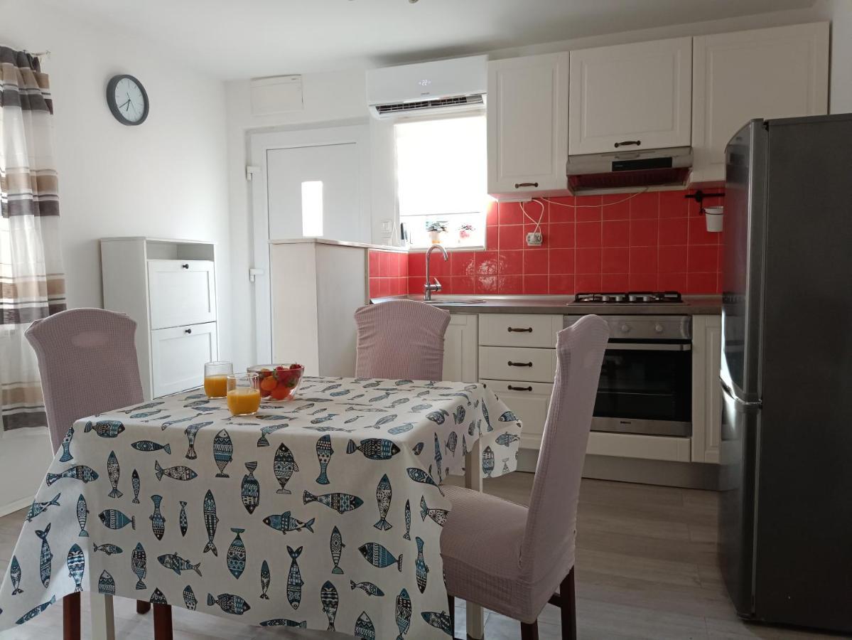 Apartman Mala Cici Apartment Zadar Exterior photo